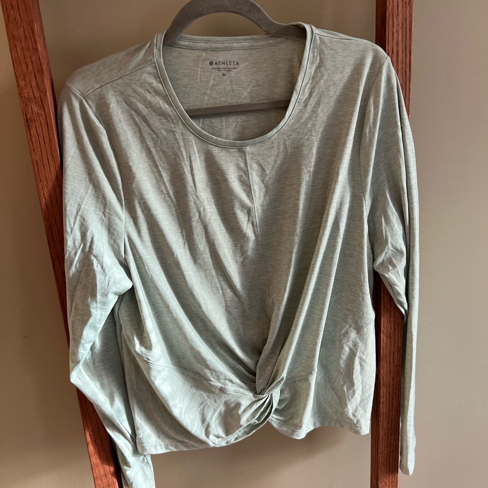 Athleta Twist Front Long Sleeve Top XL